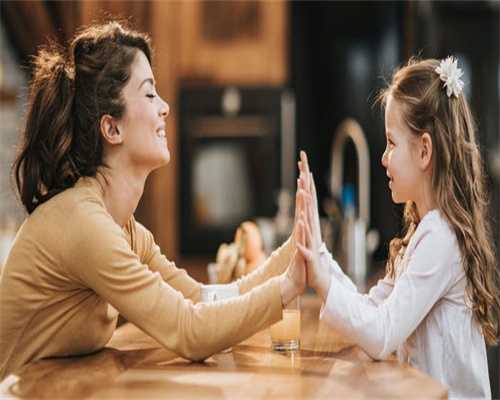 有偿捐卵女孩,「卵巢功能检查」如何预防卵巢性不孕？